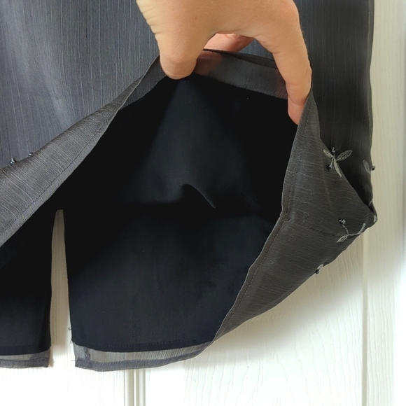 Express 90's Vintage Vine Embroidered & Beaded Straight Knee Length Skirt 9/10 - Picture 5 of 11